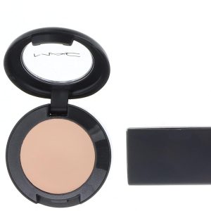 0.24 Oz MAC Studio Finish Finish Concealer NW20