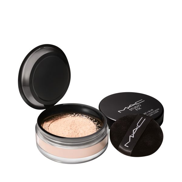 mac-studio-fix-pro-set-blur-weightless-loose-powder-light-light-beige-with-neutral-undertone-6-5-g